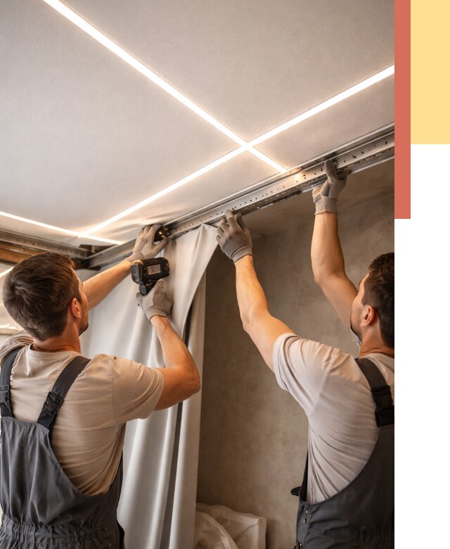 Монтаж натяжного потолка со световыми линиями в Барабинске от 1219 руб. | ОТДЕЛОЧНИК-Ббн